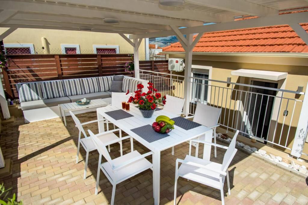 Avocado Villa Offering Peace And Relaxation Argostoli  Exteriör bild